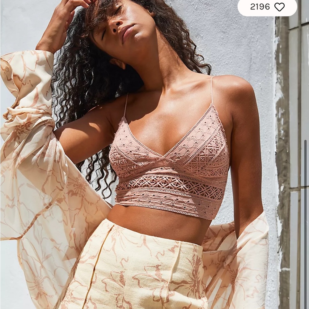 Free People One Carina Long Line Eyelet Detail Bralette in Ballet Pink Medium